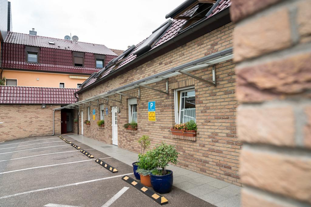 City Hotel Hilden Exterior photo